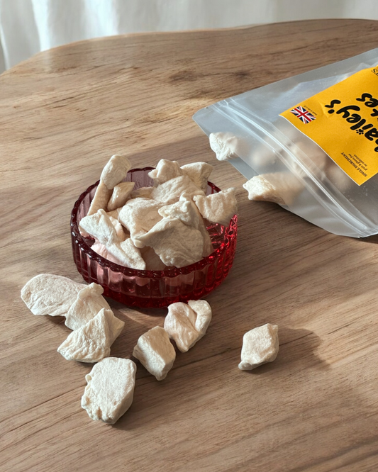 Natural Chicken Treats | 100% British Chicken Breast (Freeze-Dried)