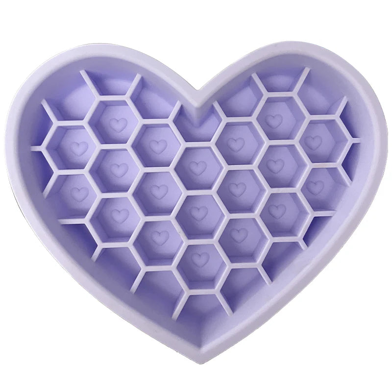 2-in-1 Honeycomb Heart Silicone Slow Feeder